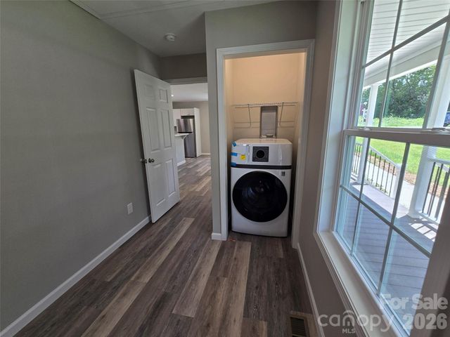 202 W Roswell Street, Troy, NC 27371