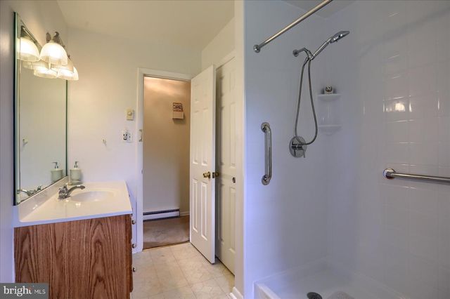 810 STONE HAVEN DR, Jarrettsville, MD 21084