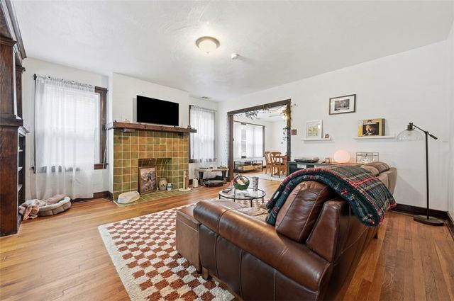 588 East End Ave, Point Breeze, PA 15221