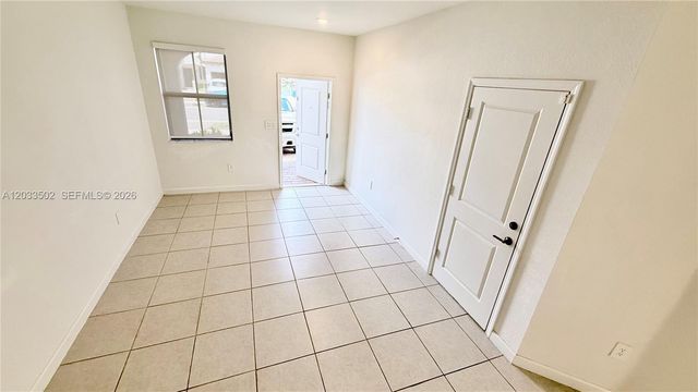 11910 SW 245 Terrace 11910, Homestead, FL 33032