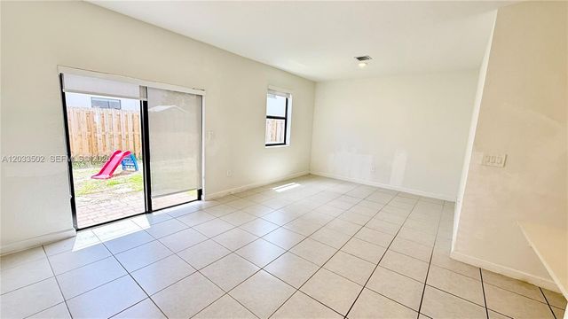 11910 SW 245 Terrace 11910, Homestead, FL 33032