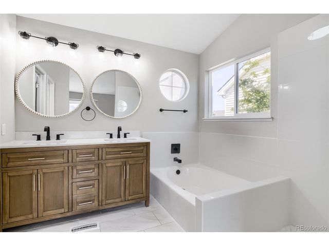 20339 E Powers Pl, Centennial, CO 80015