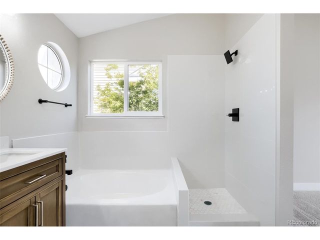 20339 E Powers Pl, Centennial, CO 80015
