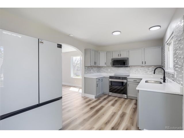 20339 E Powers Pl, Centennial, CO 80015