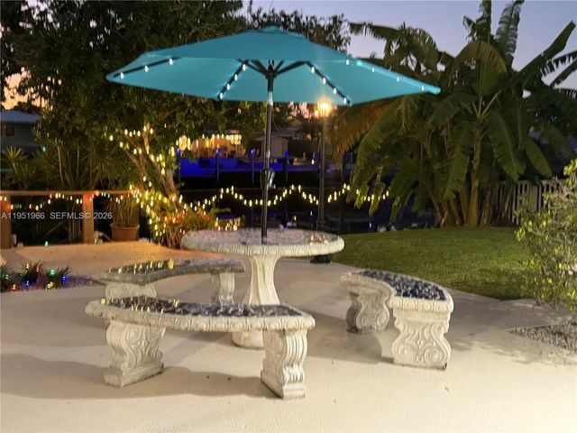 411 SE 6th Ave, Pompano Beach, FL 33060