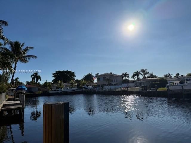 411 SE 6th Ave, Pompano Beach, FL 33060