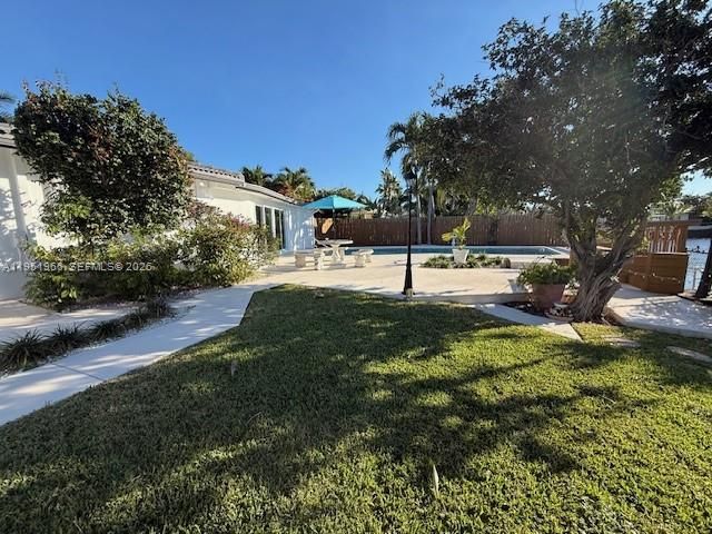 411 SE 6th Ave, Pompano Beach, FL 33060