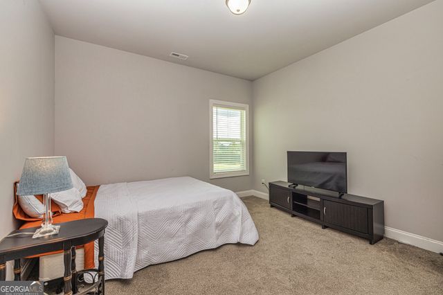 941 Highway 16 W, Newnan, GA 30263