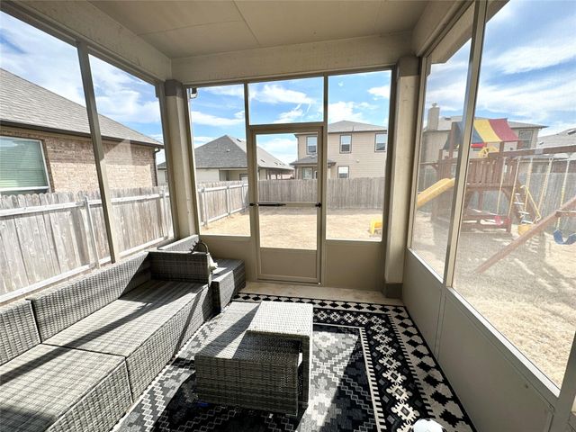 17113 NW Prestons Braid LN, Round Rock, TX 78664