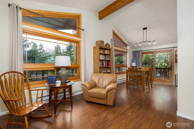 709 Shelter Bay Drive, La Conner, WA 98257