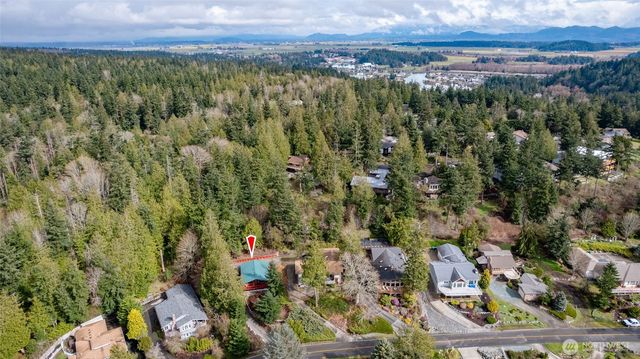 709 Shelter Bay Drive, La Conner, WA 98257