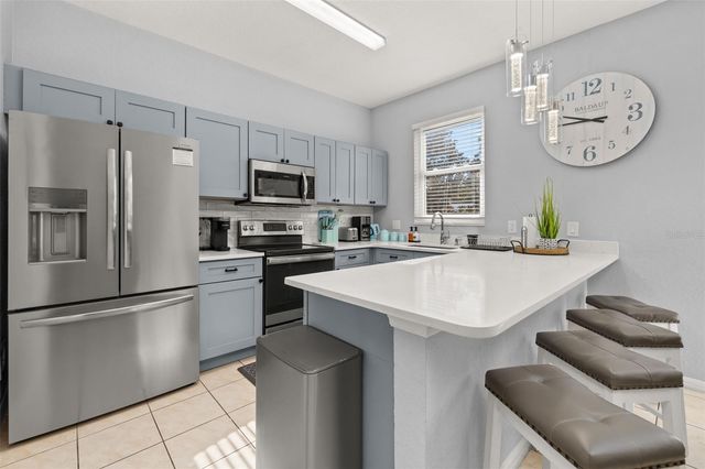 447 LA MIRAGE STREET, Davenport, FL 33897