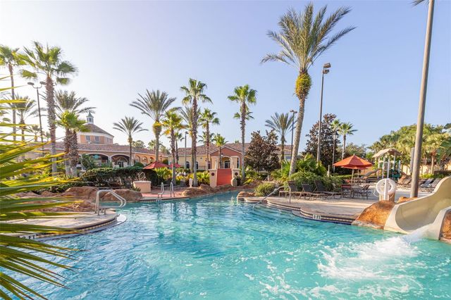 447 LA MIRAGE STREET, Davenport, FL 33897