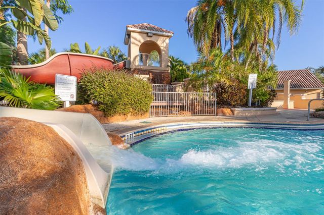 447 LA MIRAGE STREET, Davenport, FL 33897