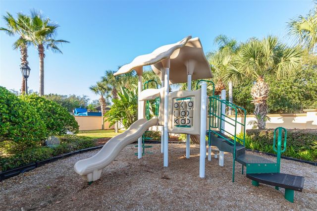 447 LA MIRAGE STREET, Davenport, FL 33897