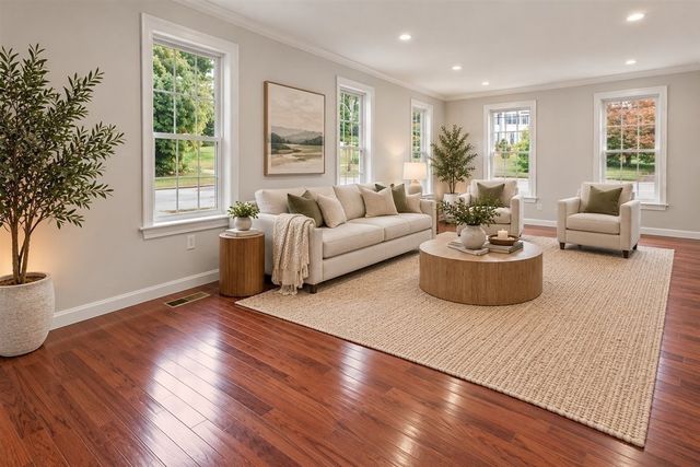 118 Old Groveland Rd, Haverhill, MA 01835