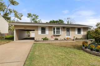223 Freeman Drive, Mehlville, MO 63129