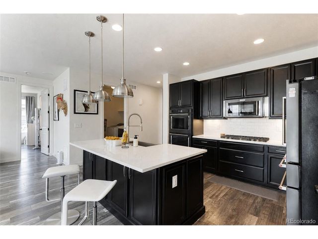 7858 S Flat Rock Ct, Aurora, CO 80016