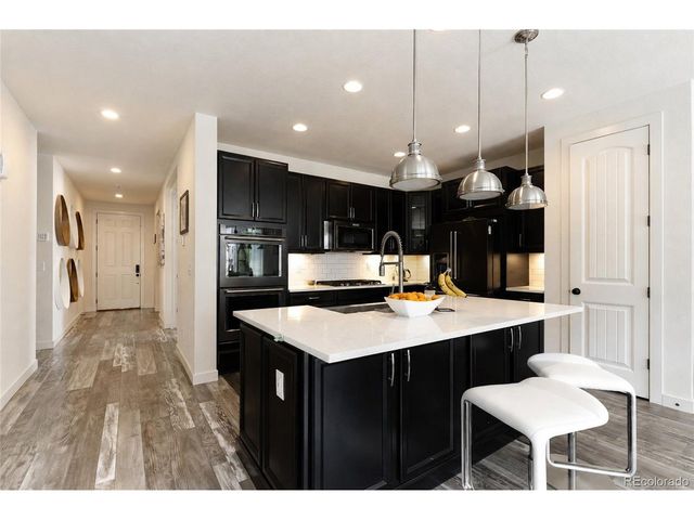 7858 S Flat Rock Ct, Aurora, CO 80016