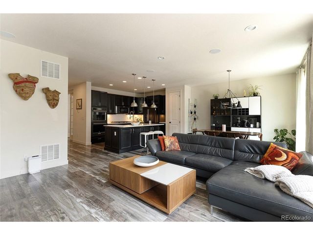 7858 S Flat Rock Ct, Aurora, CO 80016
