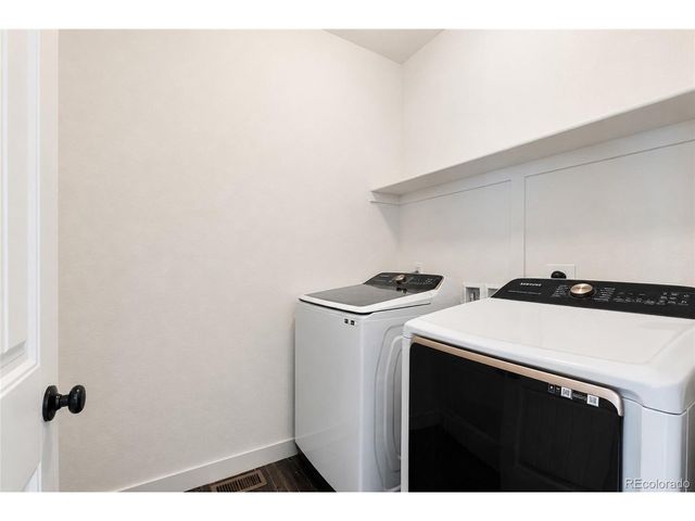 7858 S Flat Rock Ct, Aurora, CO 80016