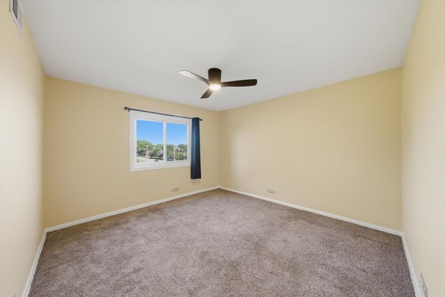 9840 S Pulaski Road 310, Oak Lawn, IL 60453