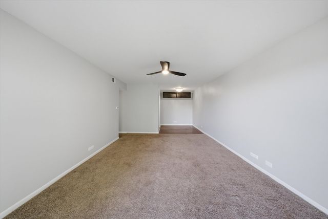 9840 S Pulaski Road 310, Oak Lawn, IL 60453