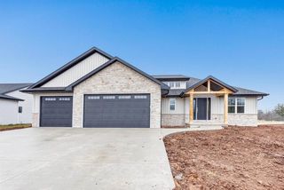 2521 BEASLE COURT, De Pere, WI 54115