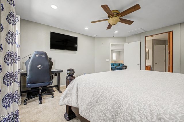 1020 S CHESHIRE Lane, Gilbert, AZ 85296