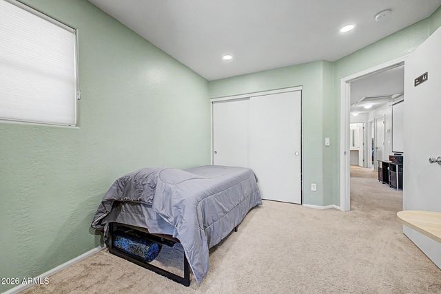 1020 S CHESHIRE Lane, Gilbert, AZ 85296