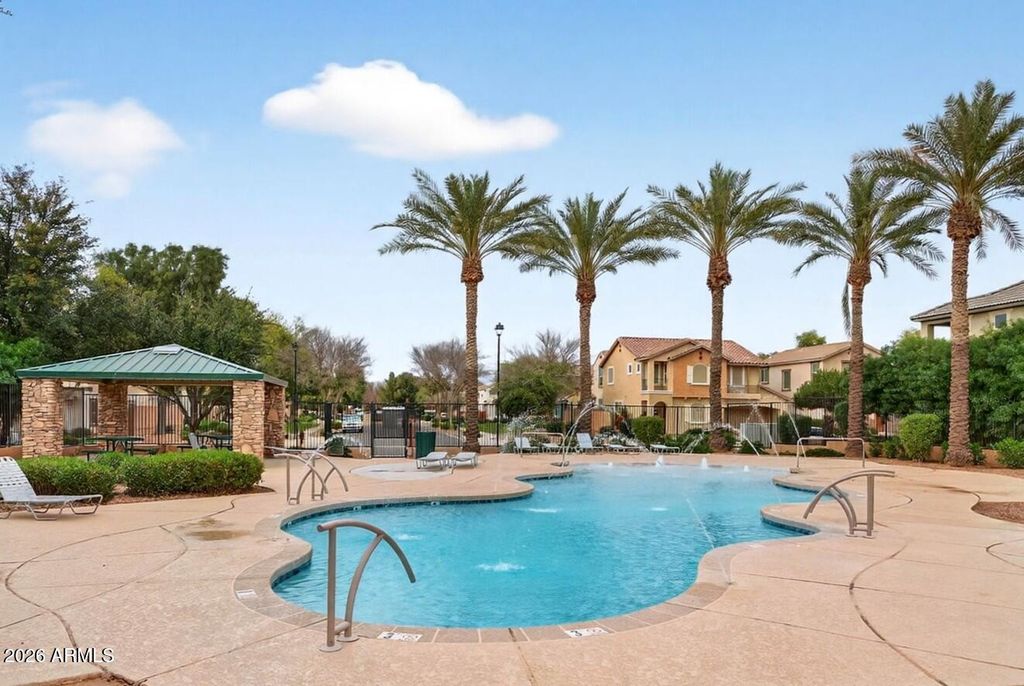 4052 E Milky Way, Gilbert, AZ 85295 — photo 2