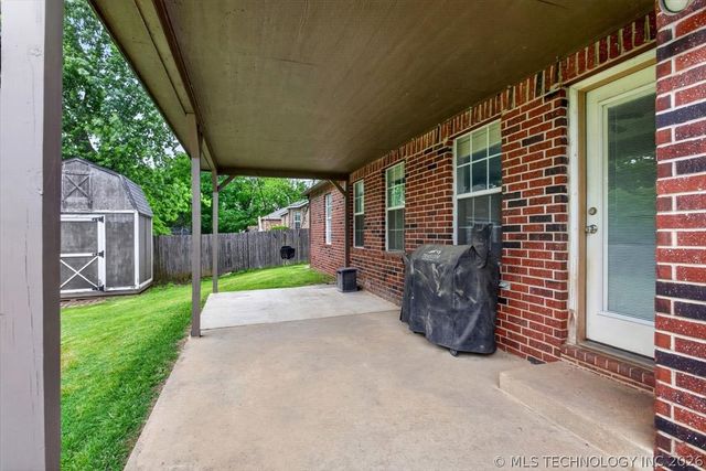 29906 E 147th Street S, Coweta, OK 74429