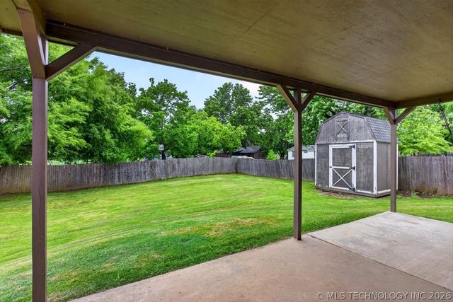 29906 E 147th Street S, Coweta, OK 74429