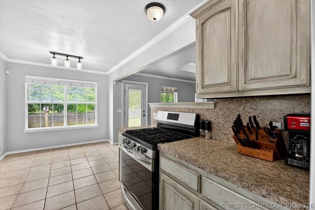 29906 E 147th Street S, Coweta, OK 74429