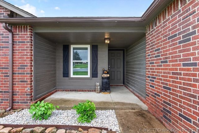 29906 E 147th Street S, Coweta, OK 74429