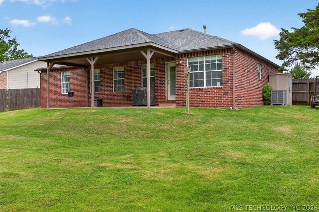29906 E 147th Street S, Coweta, OK 74429