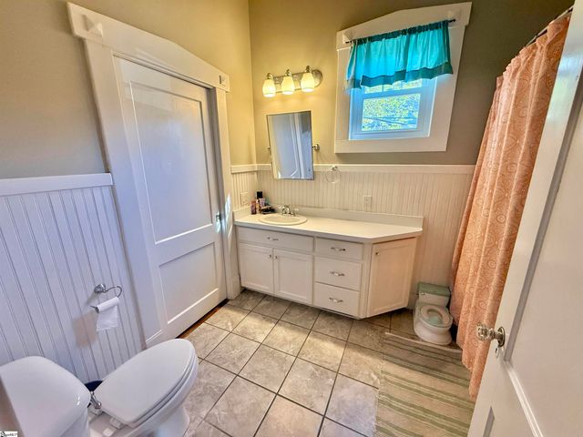 309 S Woodrow Street, Clinton, SC 29325
