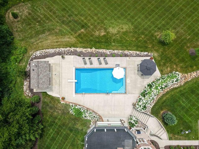 3855 CTY HWY C, West Bend, WI 53095