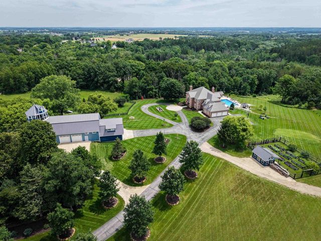 3855 CTY HWY C, West Bend, WI 53095