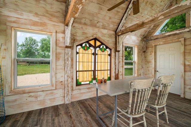 3855 CTY HWY C, West Bend, WI 53095