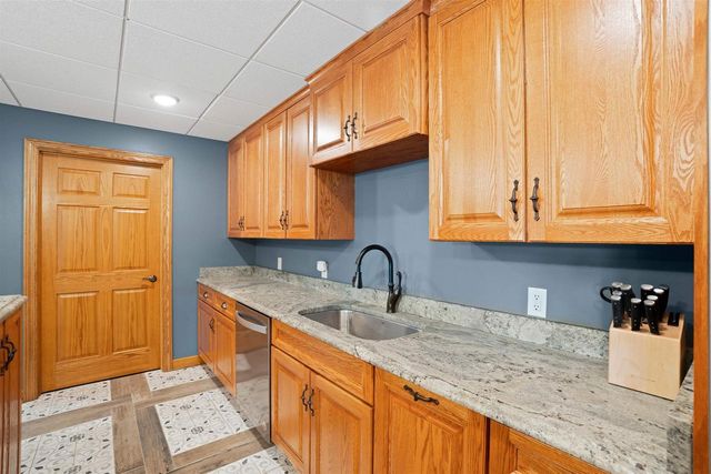 3855 CTY HWY C, West Bend, WI 53095