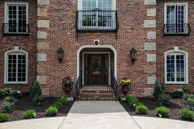 3855 CTY HWY C, West Bend, WI 53095