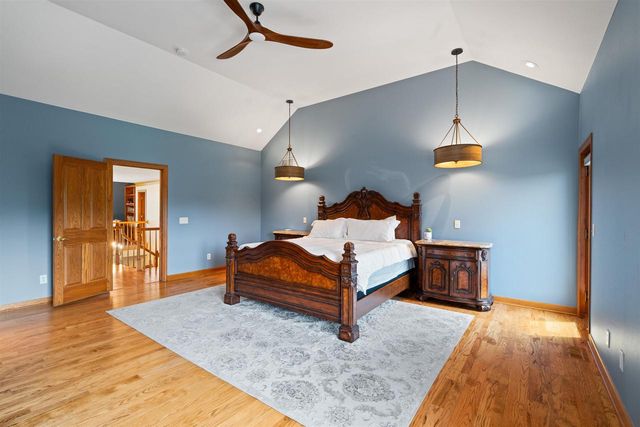 3855 CTY HWY C, West Bend, WI 53095