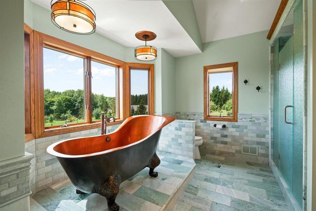 3855 CTY HWY C, West Bend, WI 53095