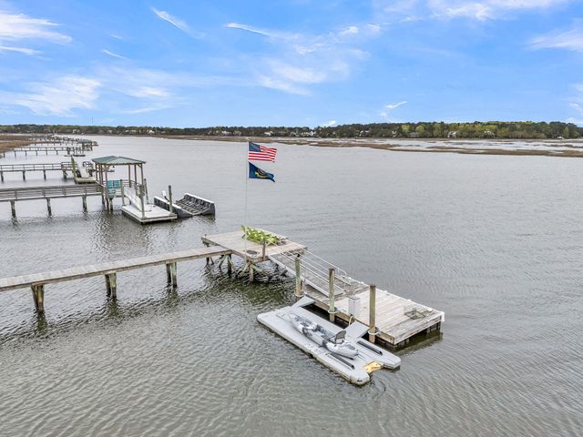 4630 Cape Island Drive, Awendaw, SC 29429