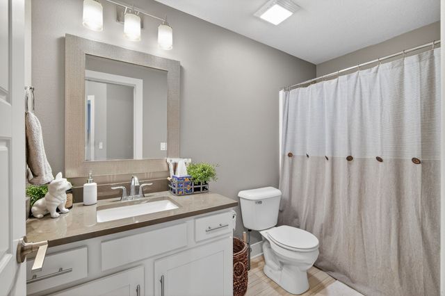 2409 NE 10th Court, Grimes, IA 50111