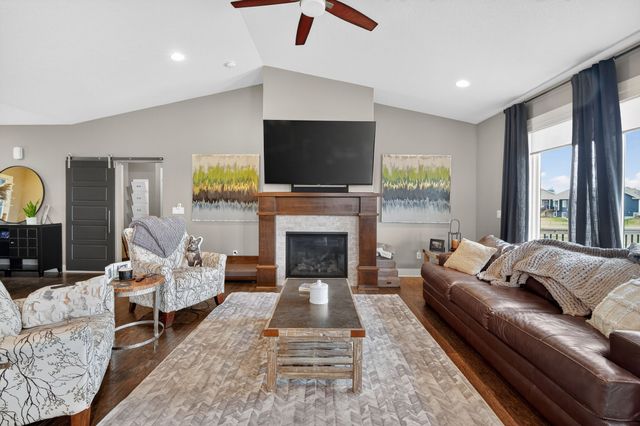 2409 NE 10th Court, Grimes, IA 50111