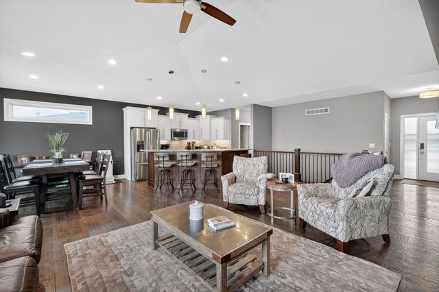 2409 NE 10th Court, Grimes, IA 50111