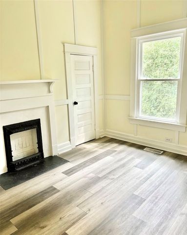 208 Hampton Street, Iva, SC 29655