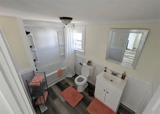 208 Hampton Street, Iva, SC 29655